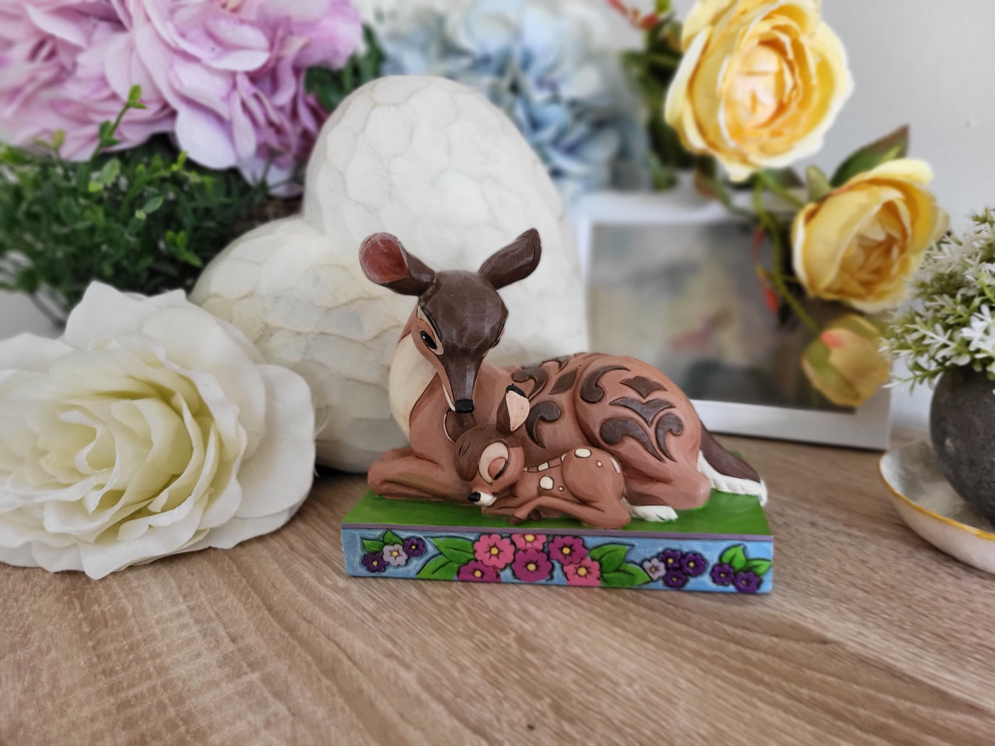 Disney Traditions Bambi and Thumper: Jim Shore Detail in the Forest