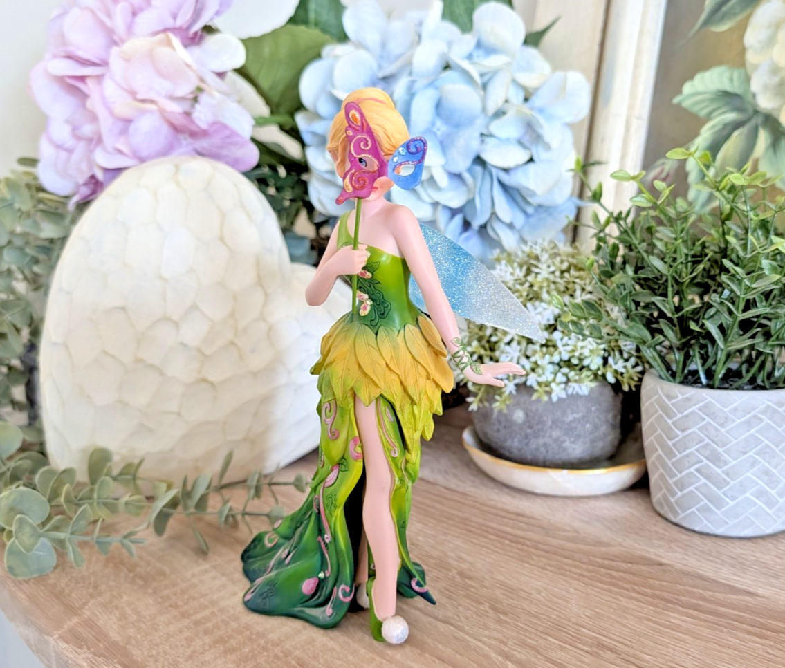 How to Style a Disney Showcase Figurine Display with Princesses, Villains and Character Pieces