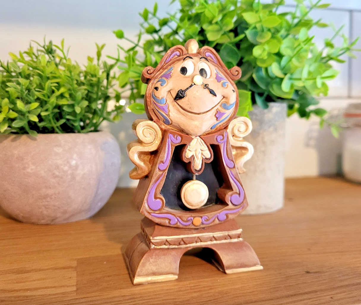 Tiny Flames, Clock Hands and Box Edges: Checking Enchanted Object Pieces
