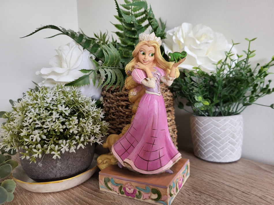 Disney Traditions Rapunzel & Pascal Figurine - Jim Shore 4037514