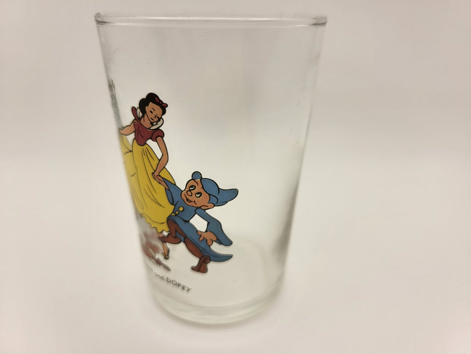 Vintage Disney Snow White Dopey Glass Tumbler 1980s 1990s Collectible Snow White1