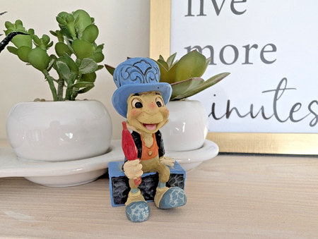 Disney Traditions Jiminy Cricket On Matchbox Figurine Pinocchio Jim Shore0