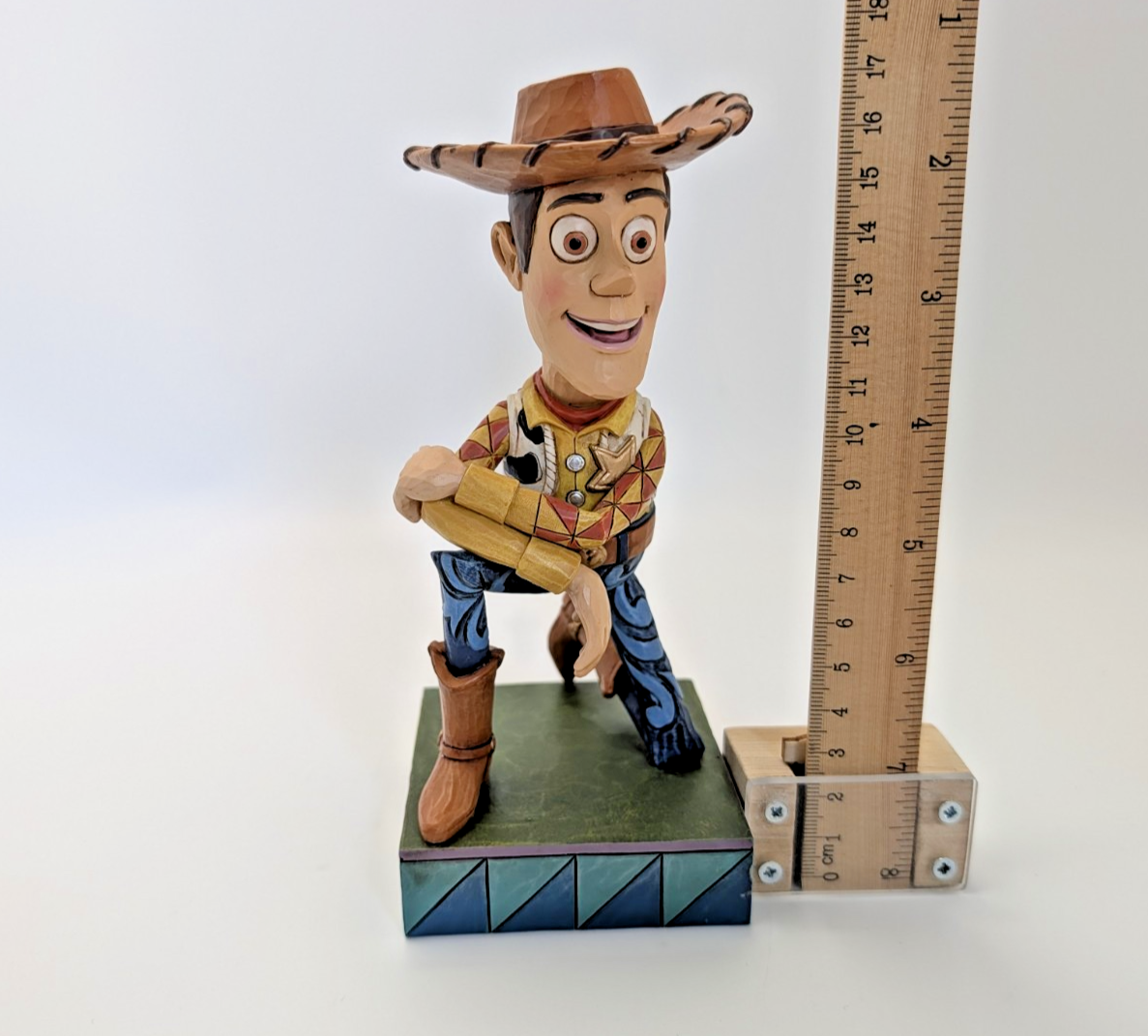 Disney Traditions Woody Howdy Partner Toy Story figurine 4031490 photo 16