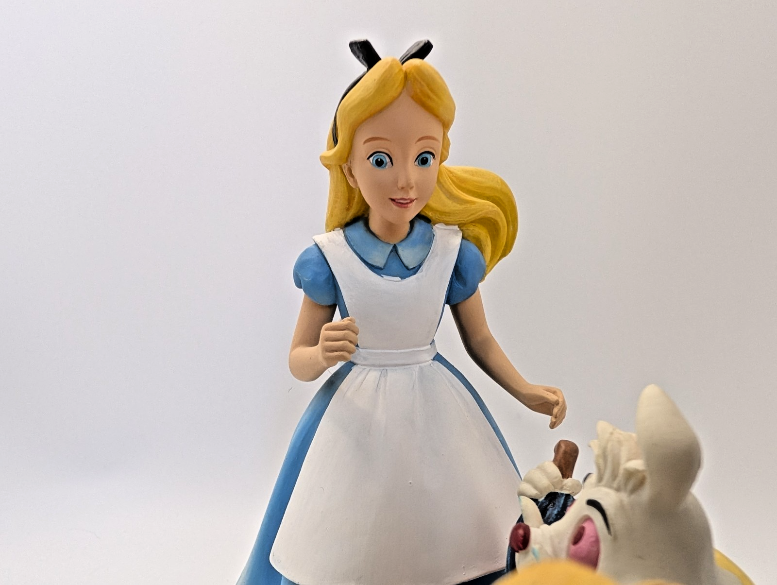 Disney Enchanting Collection Alice and White Rabbit Mr Rabbit Wait figurine photo 17