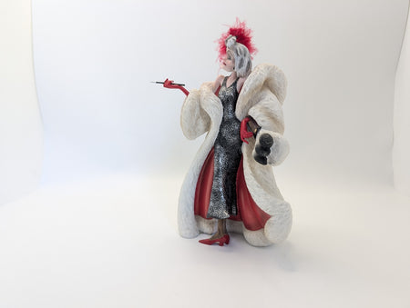 Disney Showcase Couture de Force Cruella De Vil figurine photo 6