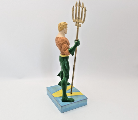 Alternate view of Jim Shore DC Comics Aquaman King of the Seven Seas figurine 6003026