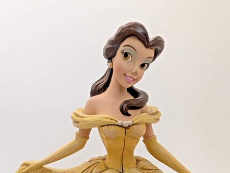 Disney Traditions Showcase Belle Moonlit Enchantment Figurine Beauty Jim Shore16