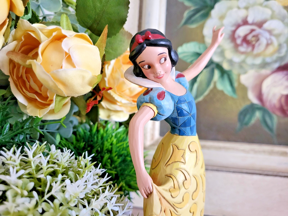 Disney Traditions Snow White Figurine Dancing Partners Ornament Jim Shore1