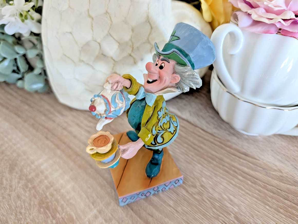 Disney Traditions Mad Hatter A Spot of Tea figurine photo 5