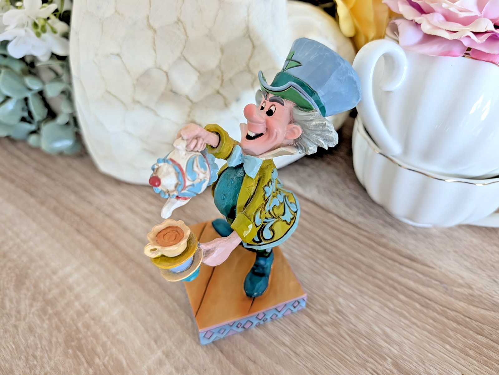Disney Traditions Mad Hatter A Spot of Tea figurine photo 5
