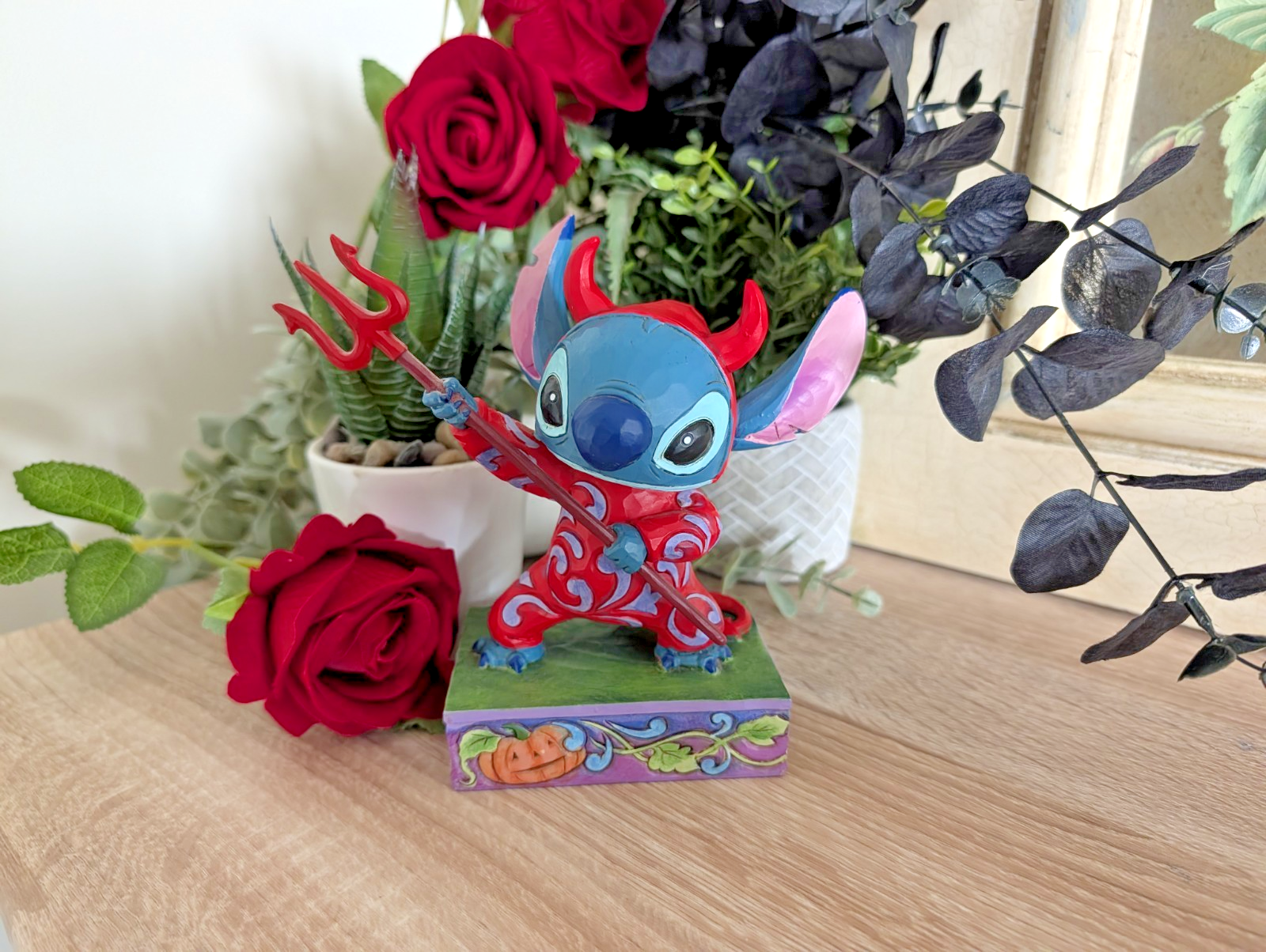 Disney Traditions Stitch Devilish Delight figurine by Jim Shore photo 4