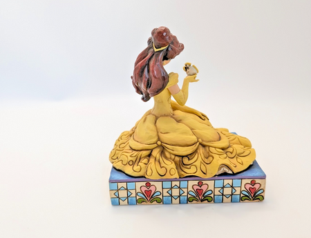 Disney Traditions Belle and Chip Curious and Kind 4037513 – character detail
