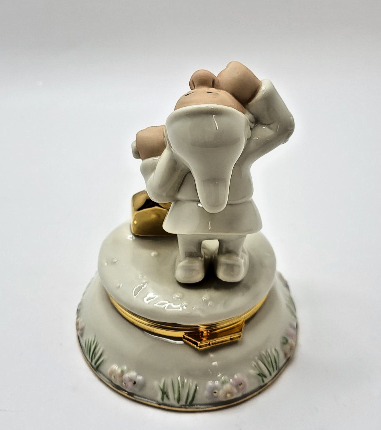 Lenox Disney Classics Sneezy Treasure Box COMPLETE Box Papers Charm Snow White7