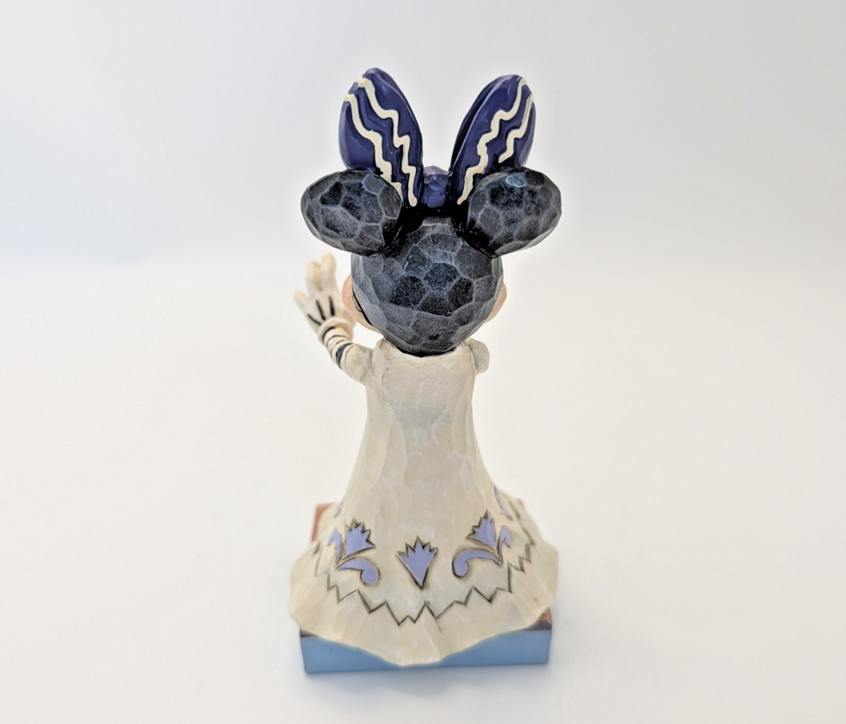 Disney Traditions Minnie Mouse Scream Queen 6007078 by Jim Shore - Boxed with Tag - product view 7