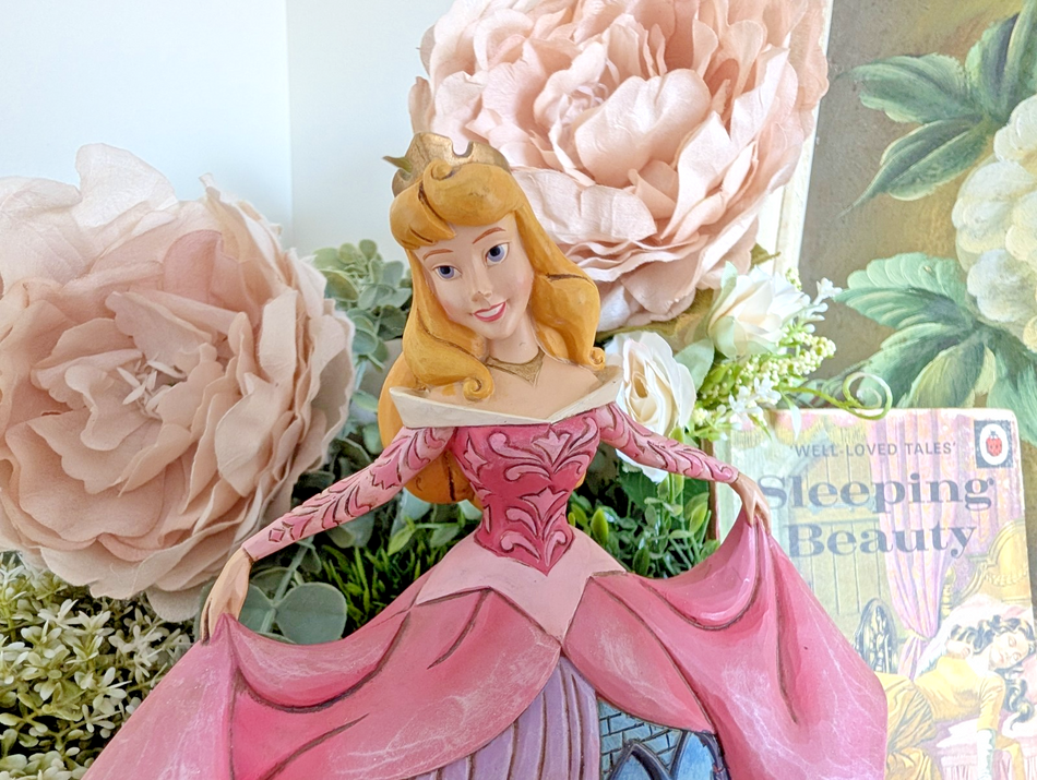 Aurora True Love's Kiss Disney Showcase Figurine 4011738