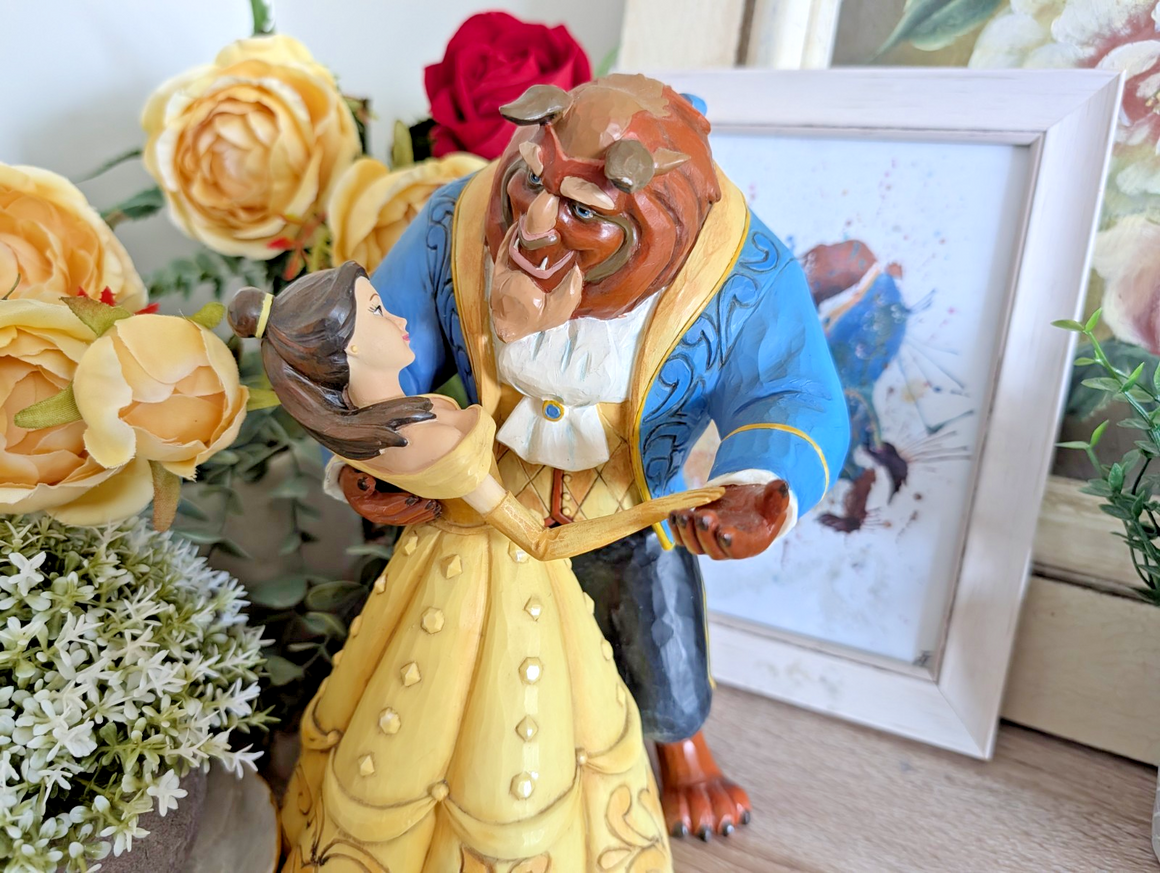 Disney Traditions Belle and Beast Moonlight Waltz figurine 4049619 photo 3