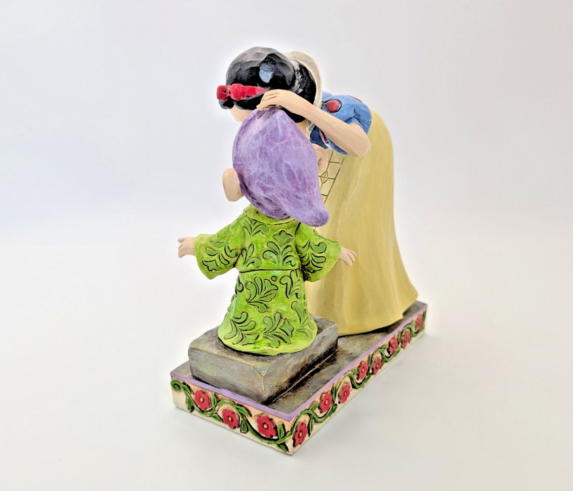 Disney Traditions Showcase Snow White & Dopey Sweetest Farewell Figurine J Shore8
