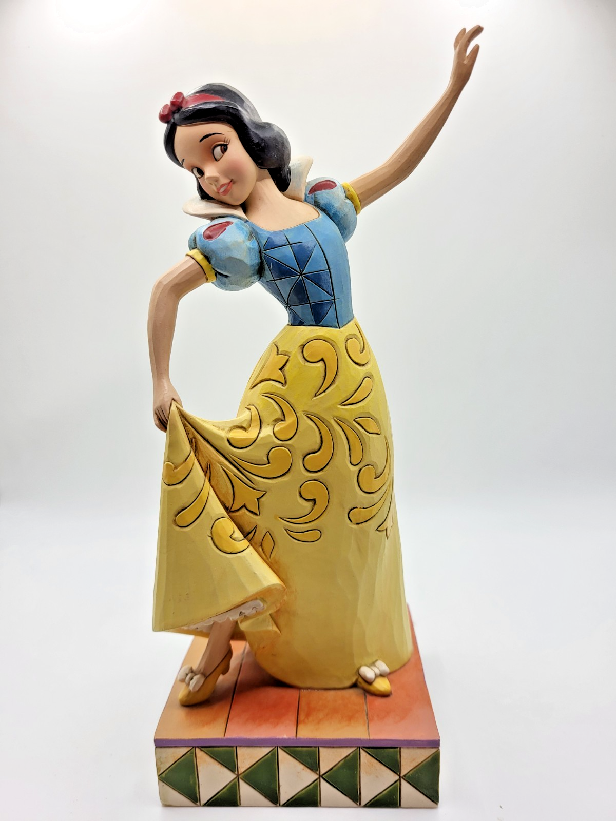 Disney Traditions Snow White Figurine Dancing Partners Ornament Jim Shore3