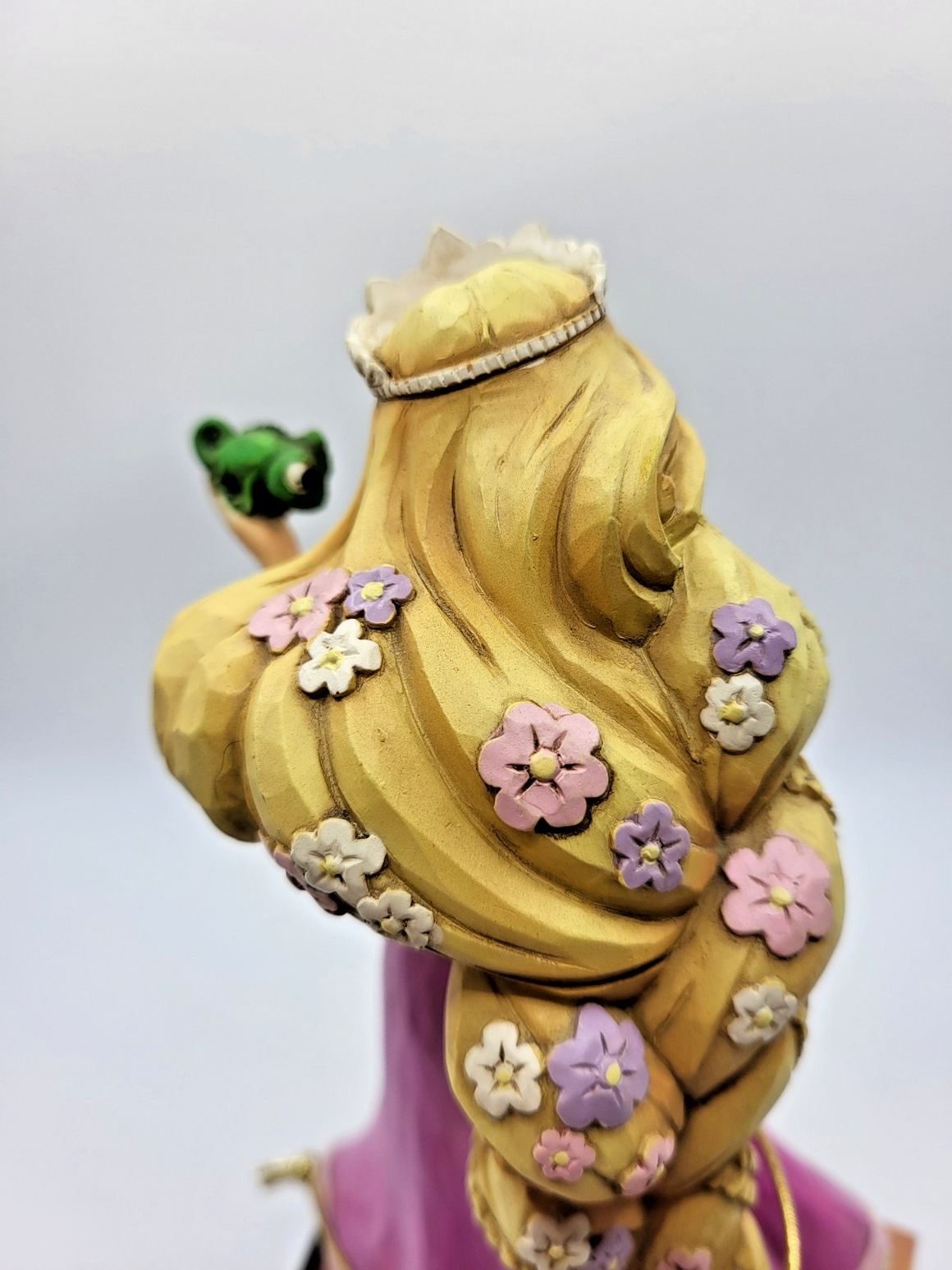 Disney Traditions Rapunzel and Pascal Loyalty and Love 4037514 figurine - view 12