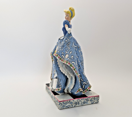 Disney Traditions Showcase Cinderella Romantic Waltz Figurine Jim Shore Scene6