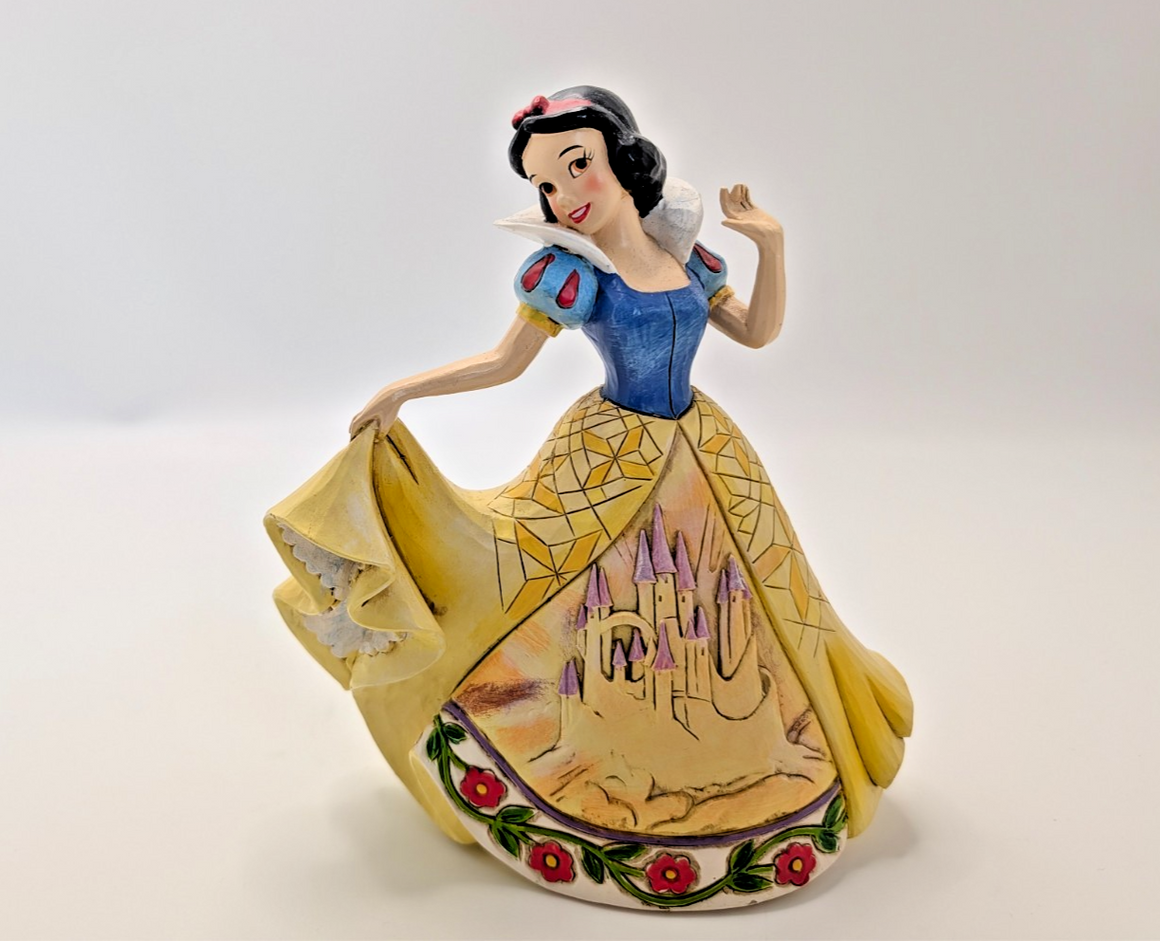 Disney Traditions Snow White Castle in the Clouds 4045243 by Jim Shore – detail and condition photograph 2