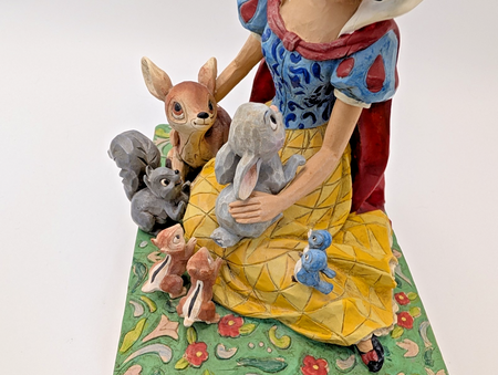 Disney Traditions Showcase Snow White Figurine Friendship Makes The Heart Sing21