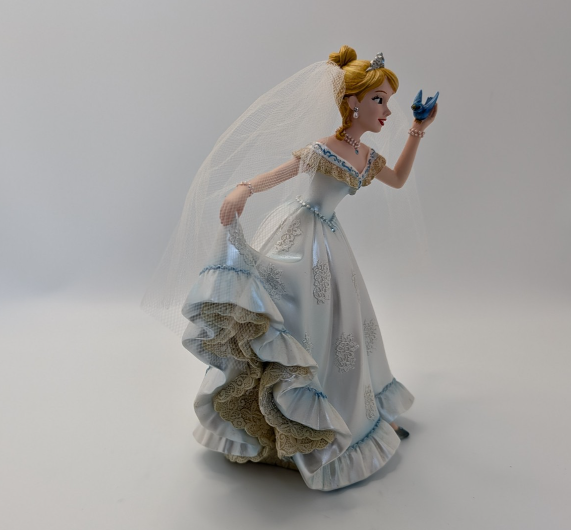 Disney Showcase Couture de Force Cinderella Bridal figurine 4045443