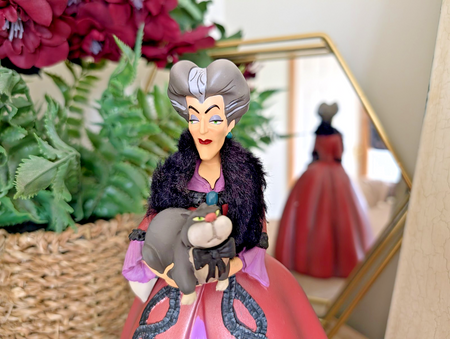 Disney Showcase Rococo Lady Tremaine & Lucifer Figurine Cinderella Villain Boxed4
