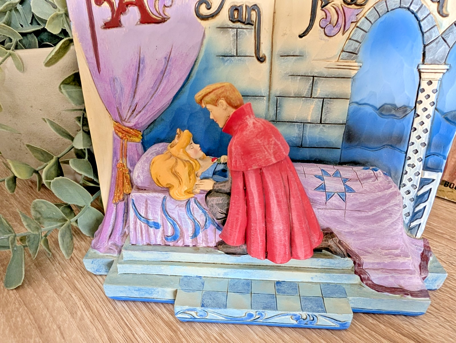 Disney Traditions Showcase Sleeping Beauty Figurine Boxed Enchanted Kiss J Shore2
