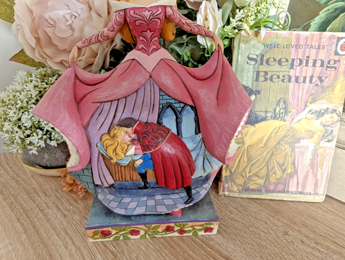Disney Traditions Showcase Aurora True Loves Kiss Jim Shore Sleeping Beauty2