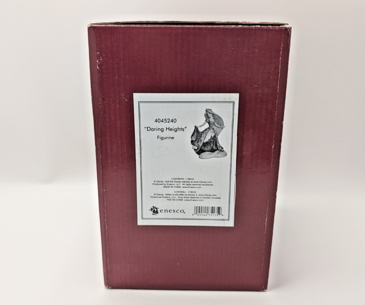Disney Traditions Rapunzel Daring Heights 4045240 Castle Dress – detail and condition photograph 16