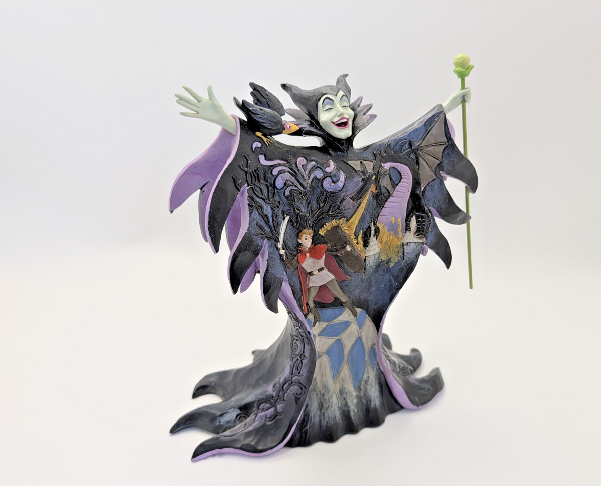 Disney Traditions Maleficent Malevolent Madness figurine 4055439 rear costume detail