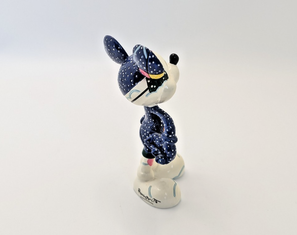 Disney Britto Mickey Mouse Winter Fun figurine 4021841 photo 7