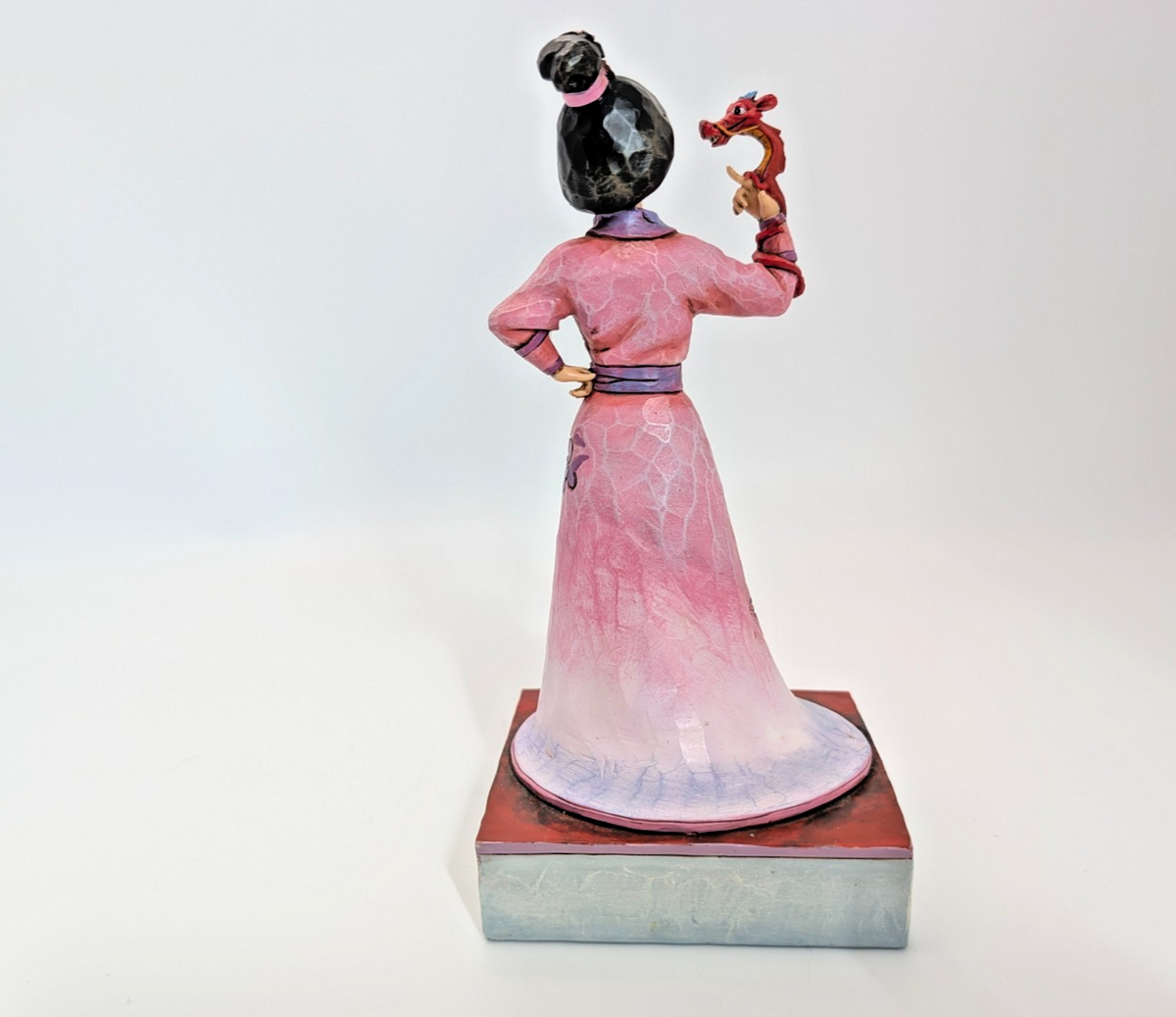 Disney Traditions Mulan and Mushu Determined and Tough 4037510 – character detail
