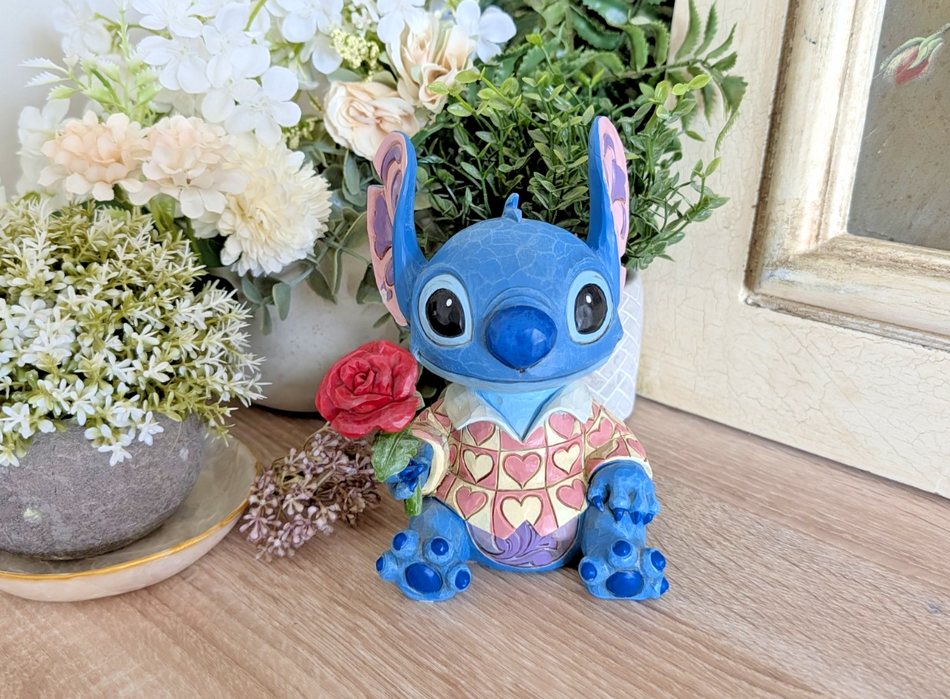 Disney Traditions Stitch Clueless Casanova 6001280 by Jim Shore for Enesco