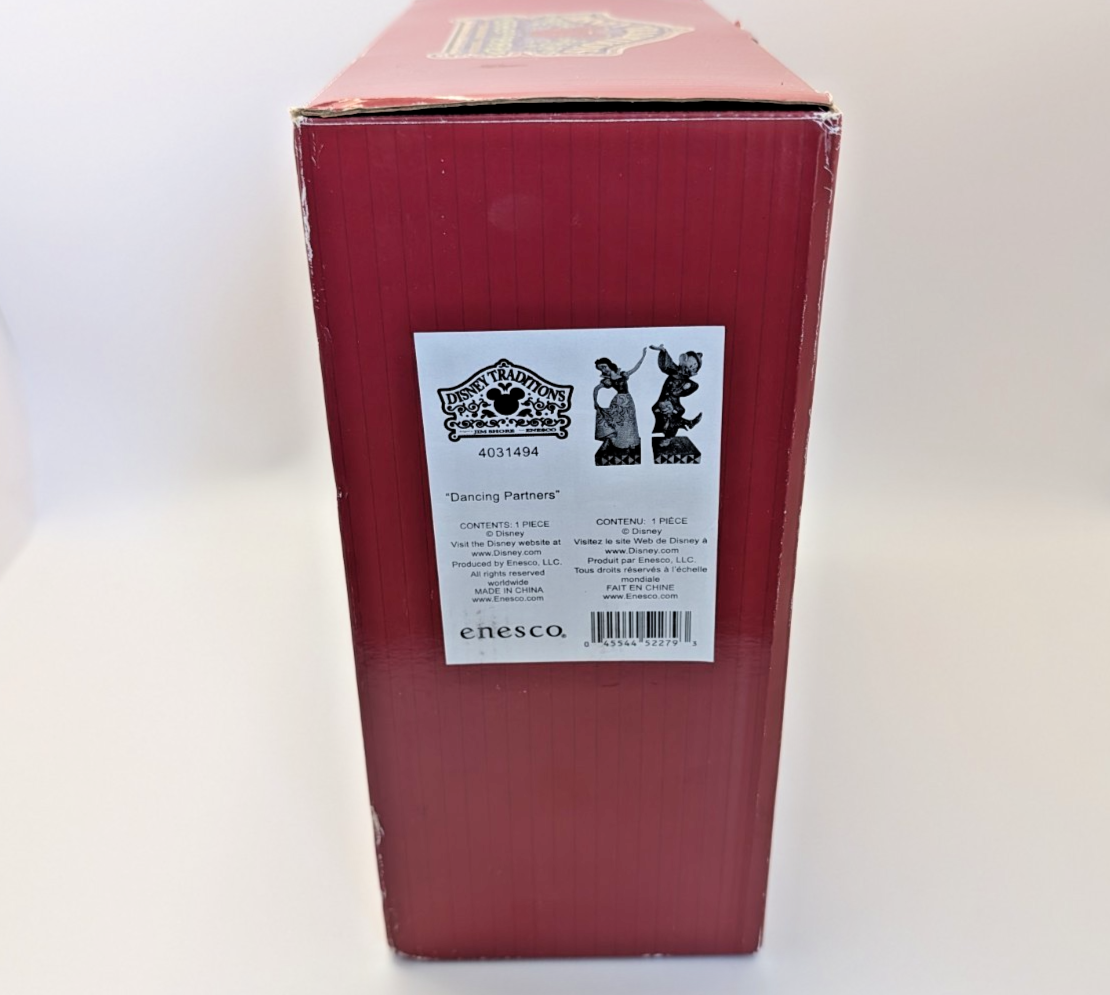 Disney Traditions Snow White and Dopey Dancing Partners boxed figurine