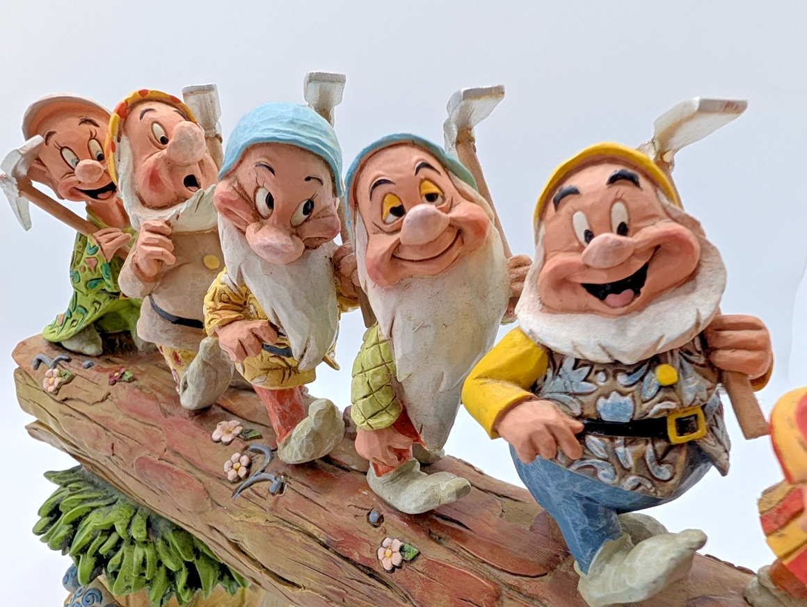 Disney Traditions Showcase Homeward Bound Figure Seven Dwarfs Ornament Jim Shore12