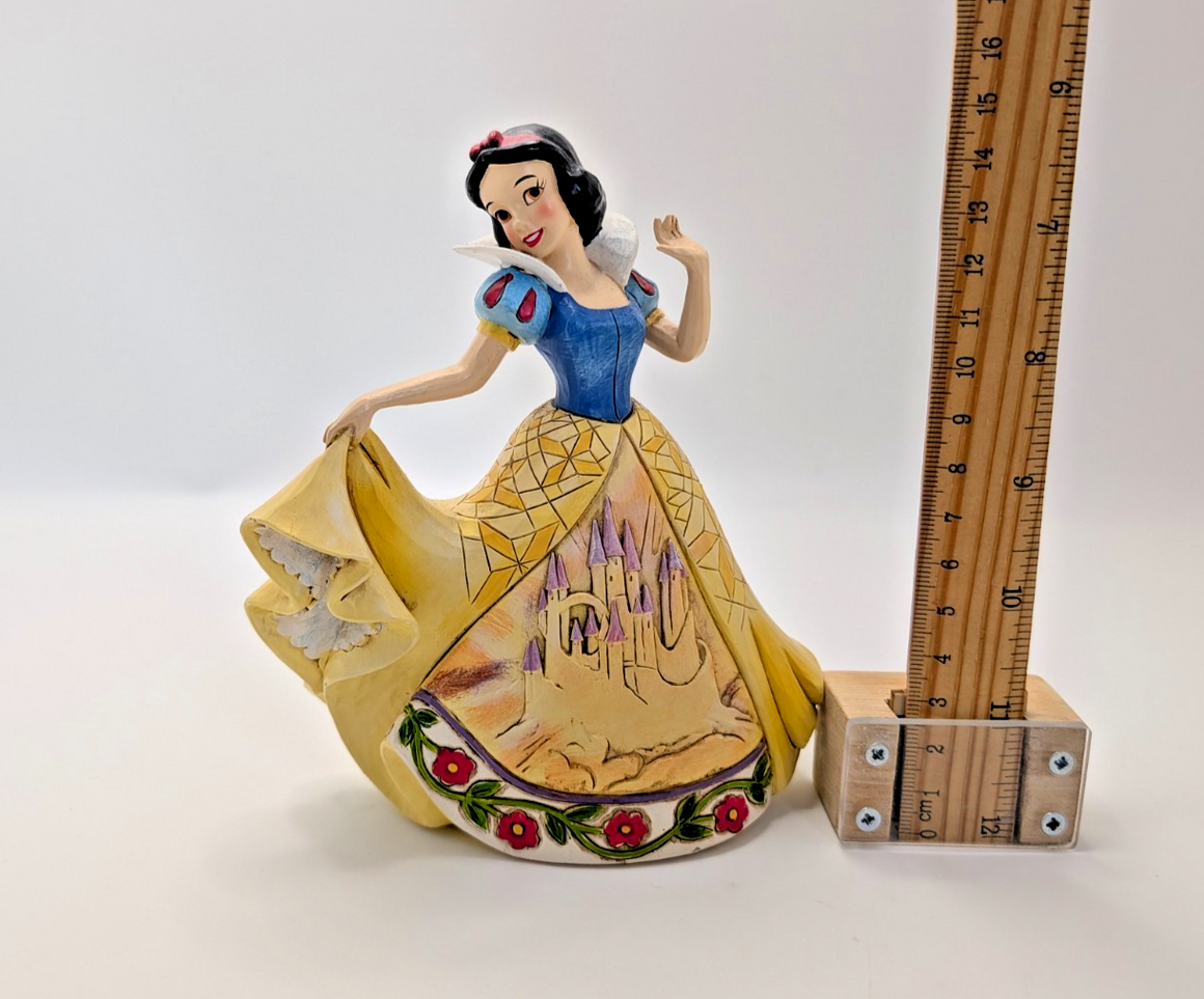 Disney Traditions Snow White Castle in the Clouds 4045243 by Jim Shore – detail and condition photograph 14