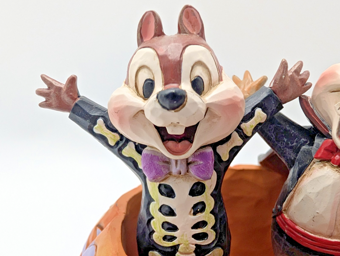 Disney Traditions Chip and Dale Tiny Tricksters Halloween figurine photo 18