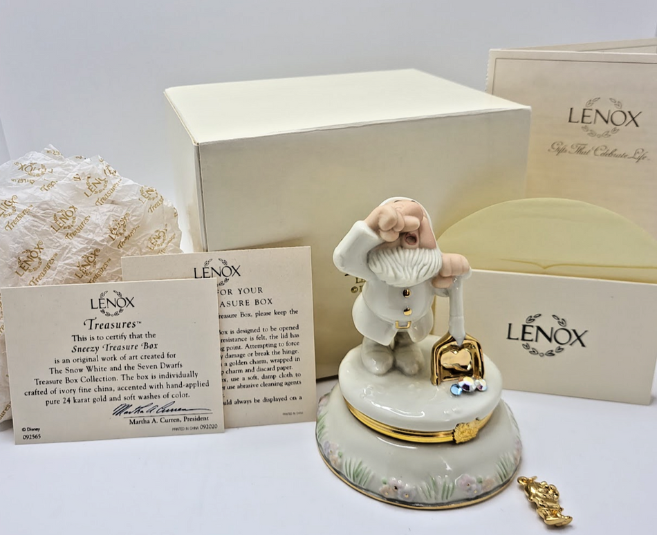 Lenox Disney Classics Sneezy Treasure Box COMPLETE Box Papers Charm Snow White0