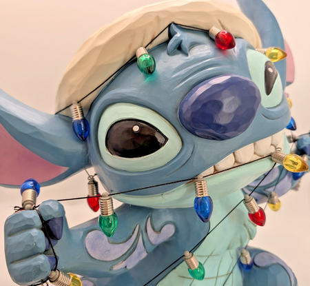 Disney Traditions Holiday Stitch 1739919 Christmas Lights – detail and condition photograph 13
