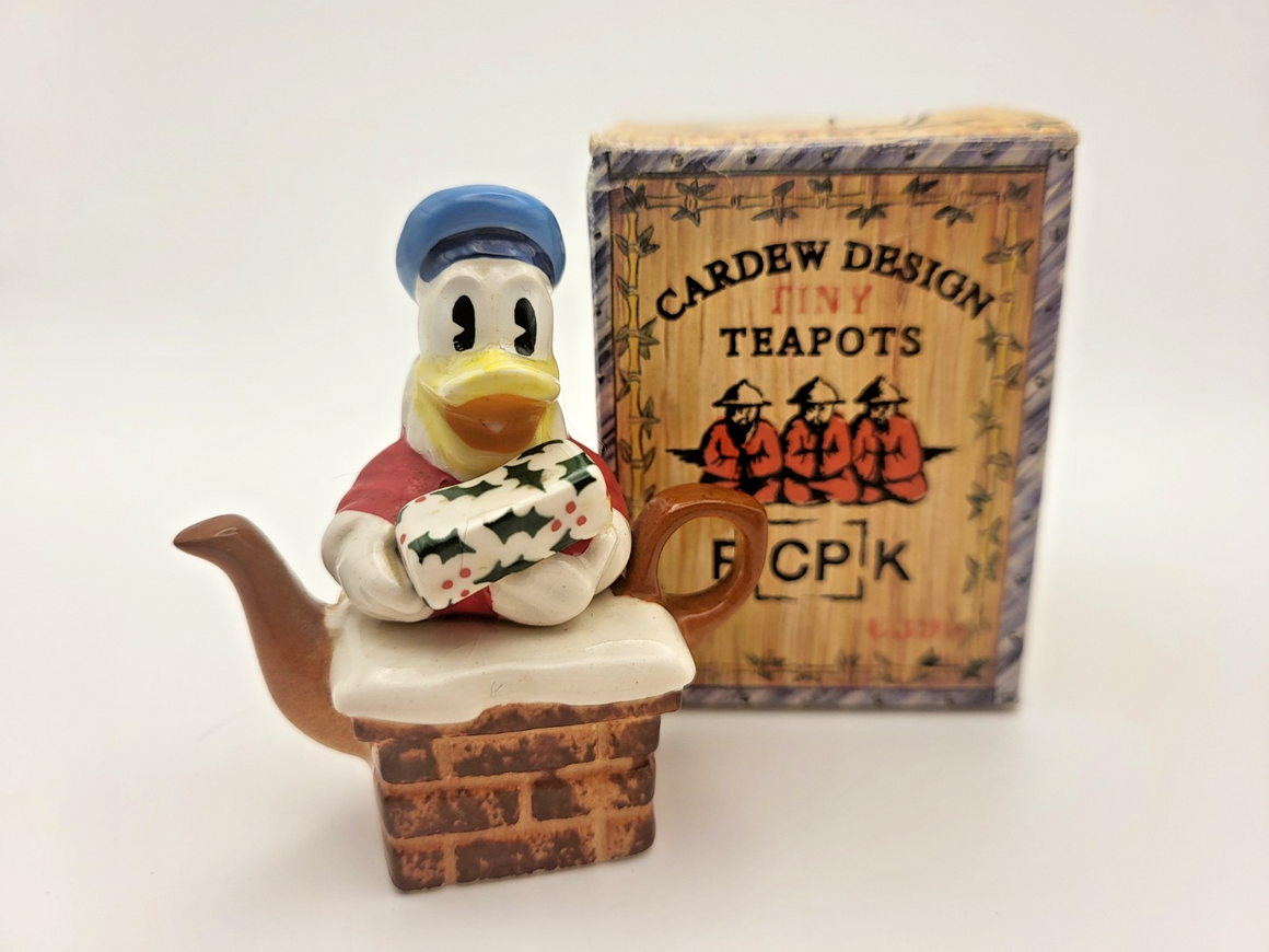 Disney Cardew Tiny Teapot Donald Duck Christmas Limited Edition 1037/10000 Boxed0