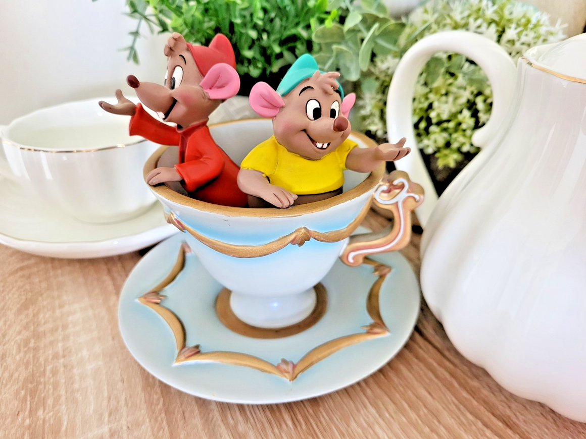 Disney Jaq And Gus Trinket Dish Disney Store Exclusive Cinderella Figurine2
