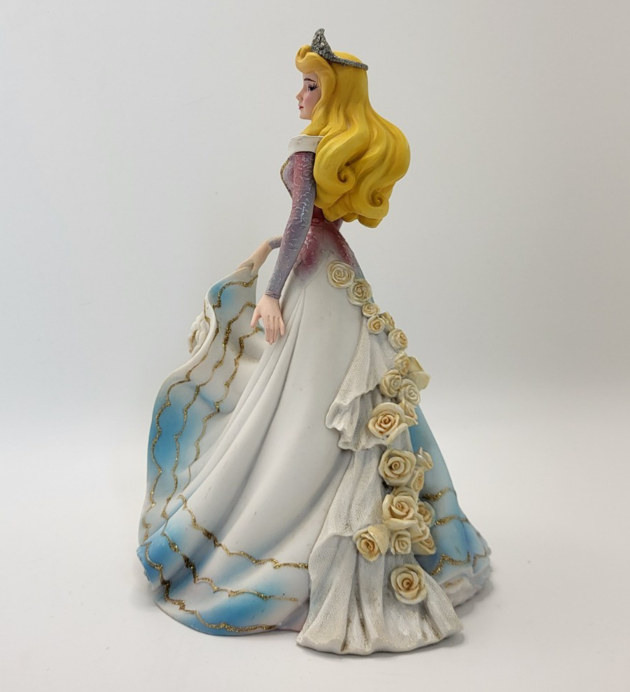 Disney Aurora Sleeping Beauty Couture de Force Figurine 4031543 Enesco Ornament3