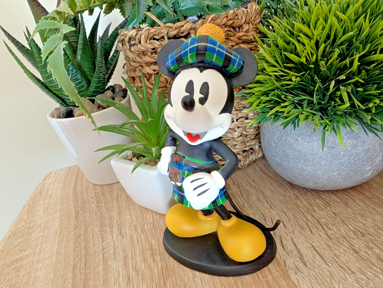 Disney Enchanting Collection Scottish Mickey Mouse figurine A27151 photo 3