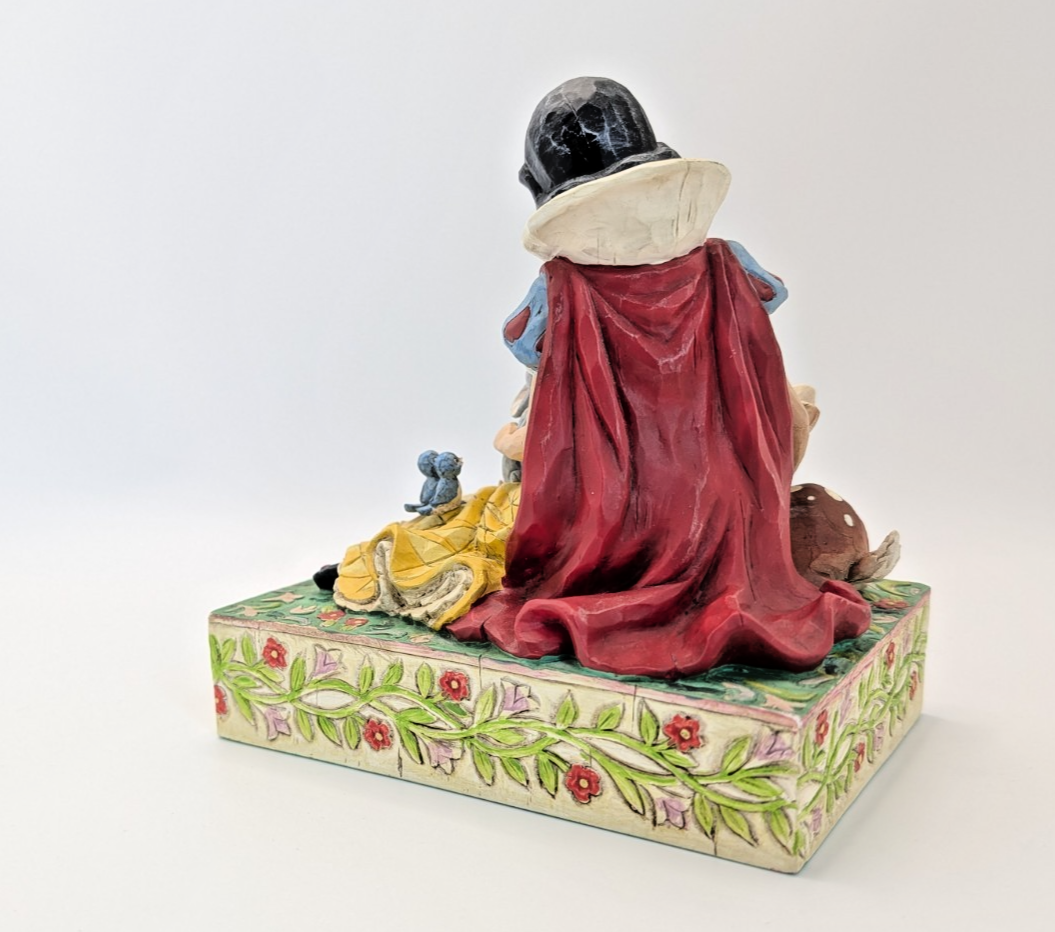 Disney Traditions Showcase Snow White Figurine Friendship Makes The Heart Sing11