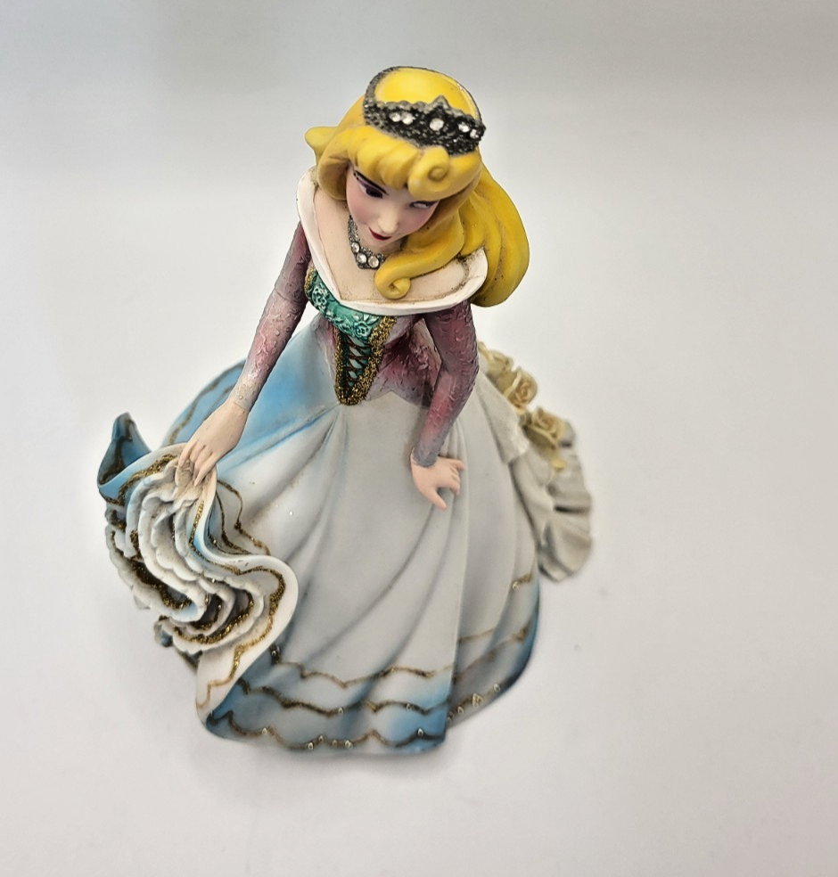 Disney Aurora Sleeping Beauty Couture de Force Figurine 4031543 Enesco Ornament12