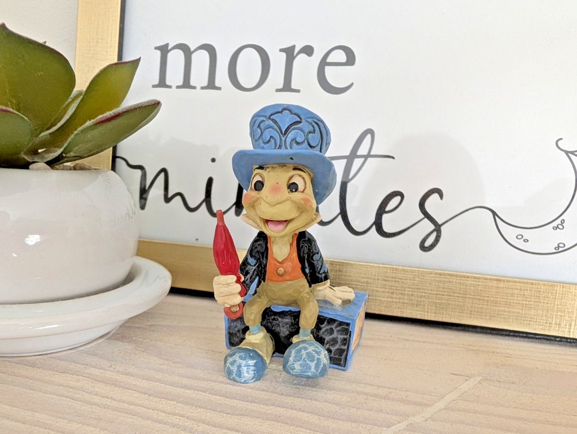 Disney Traditions Jiminy Cricket On Matchbox Figurine Pinocchio Jim Shore1