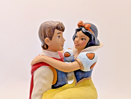 Disney Traditions Snow White Happily Ever After figurine 4049623 photo 14