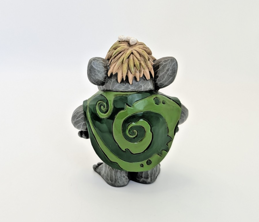 Bulda Disney Traditions collectable figurine base detail